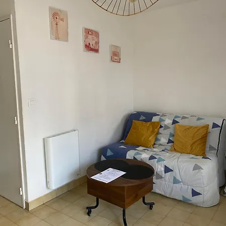 - Proche Apartment *